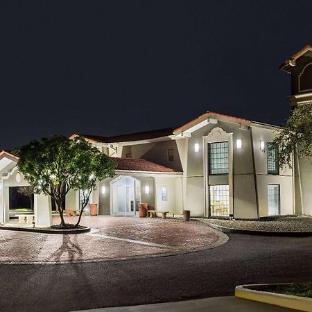 La Quinta Inn By Wyndham San Antonio Lackland Ngoại thất bức ảnh