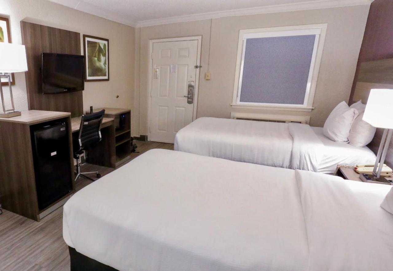 La Quinta Inn By Wyndham San Antonio Lackland Ngoại thất bức ảnh