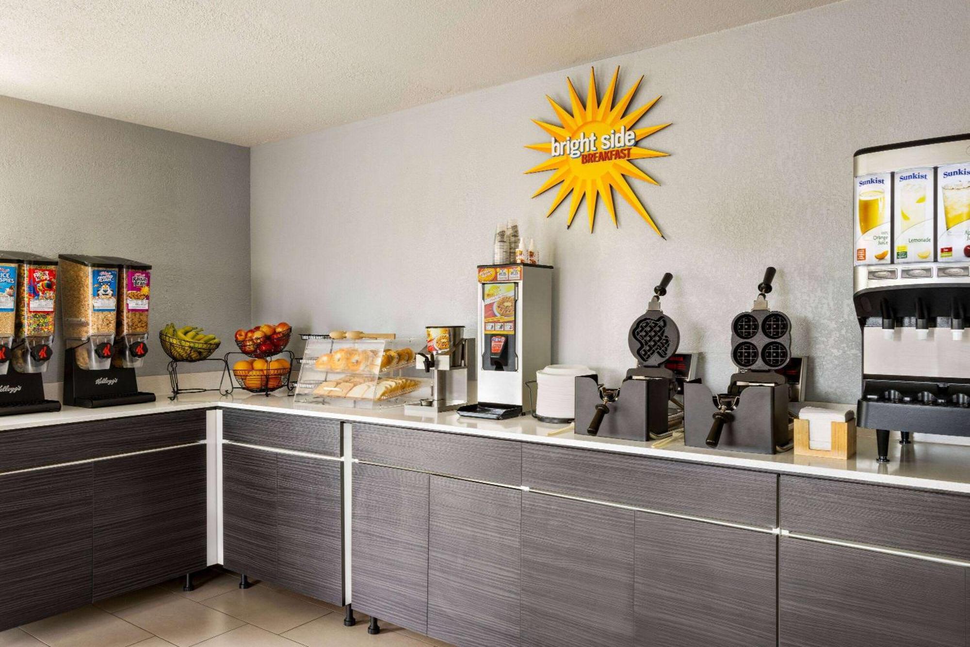 La Quinta Inn By Wyndham San Antonio Lackland Ngoại thất bức ảnh