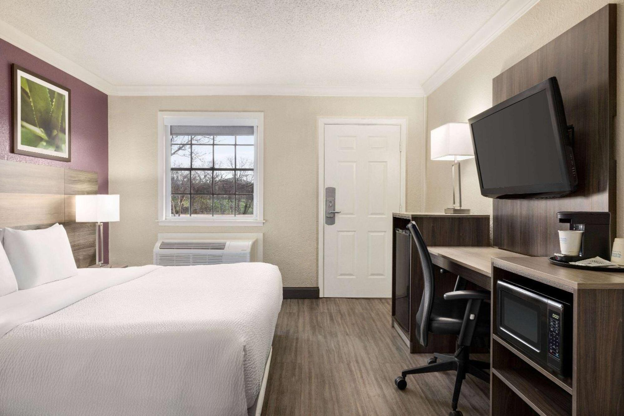 La Quinta Inn By Wyndham San Antonio Lackland Ngoại thất bức ảnh
