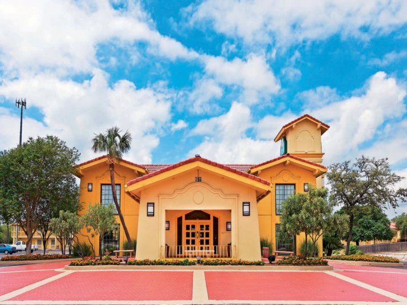 La Quinta Inn By Wyndham San Antonio Lackland Ngoại thất bức ảnh